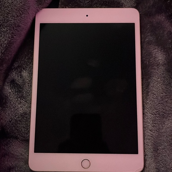 iPad mini 4 Rose Gold